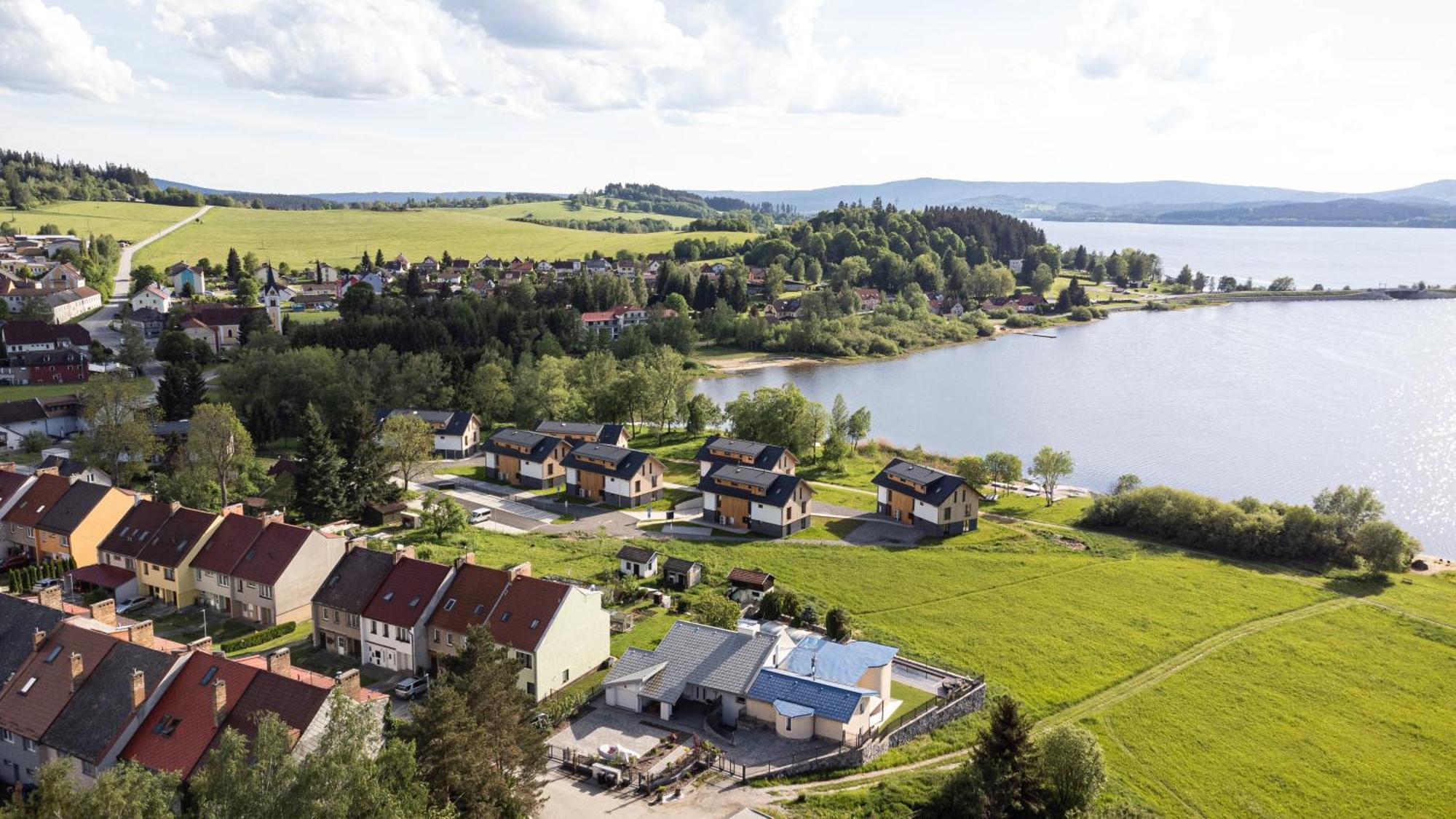 Resort Male Lipno Černá v Pošumaví Eksteriør billede