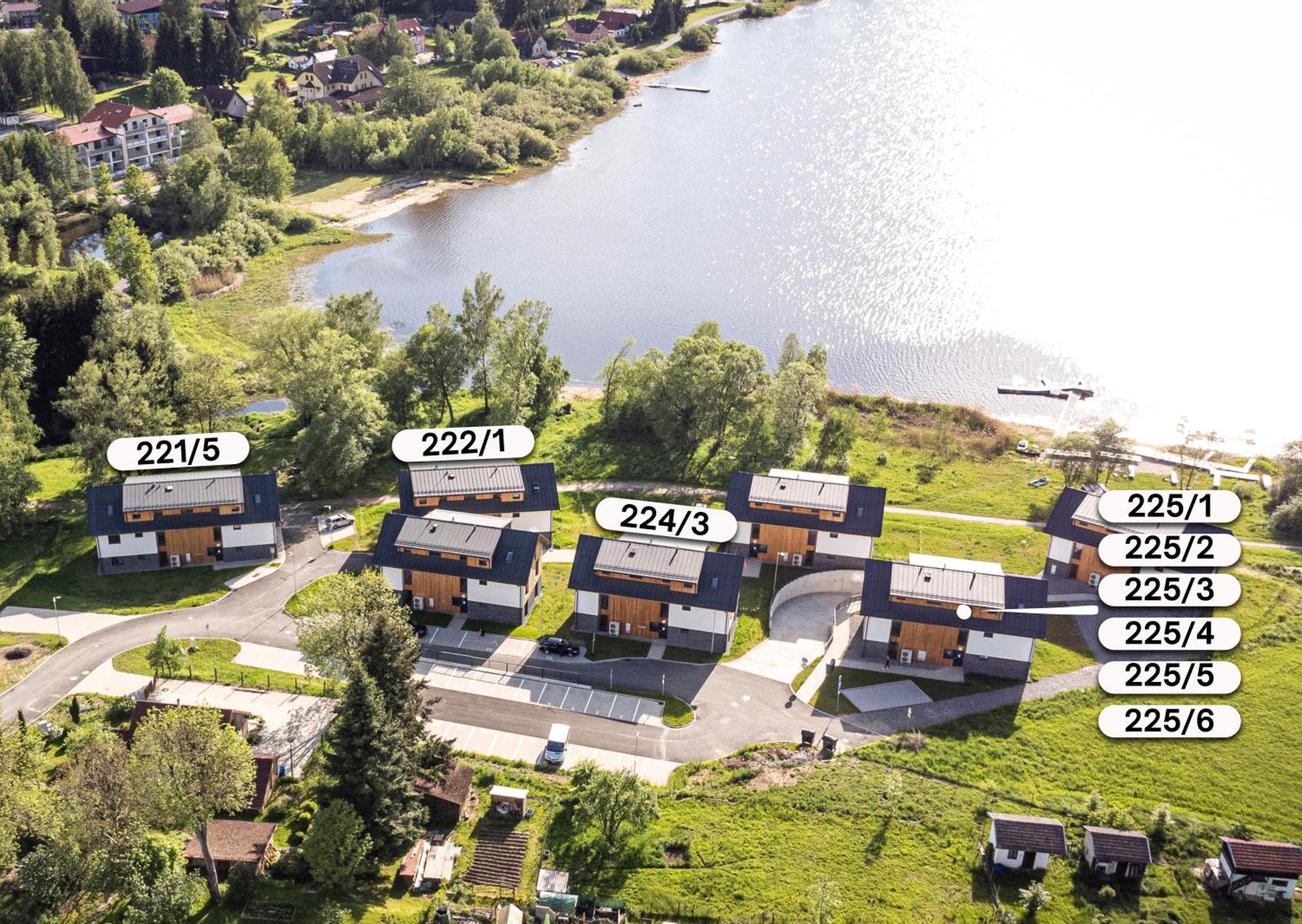 Resort Male Lipno Černá v Pošumaví Eksteriør billede
